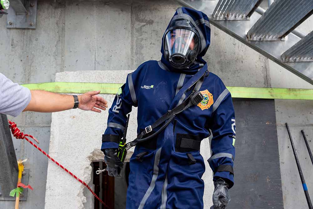 Dermon核<a href='http://m.dlhyyoga.com/Ppzq/rst.html'>輻射防護(hù)服</a>-1