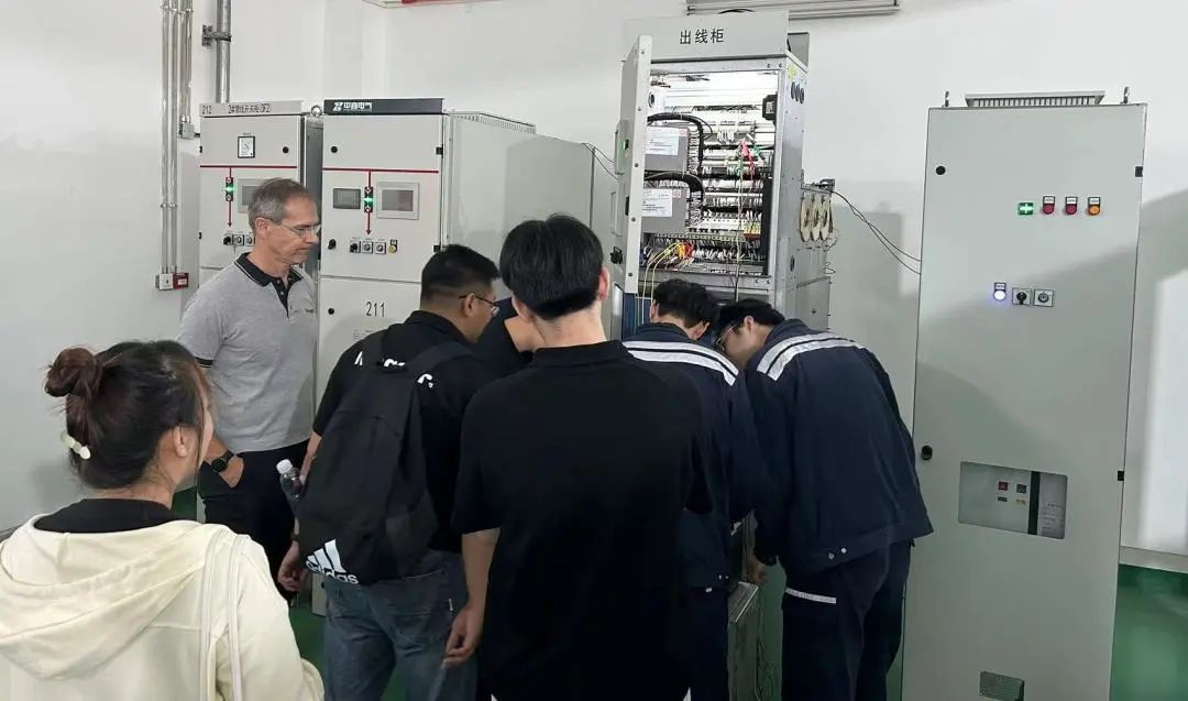 SVERKER900繼保與變電站測(cè)試系統(tǒng)