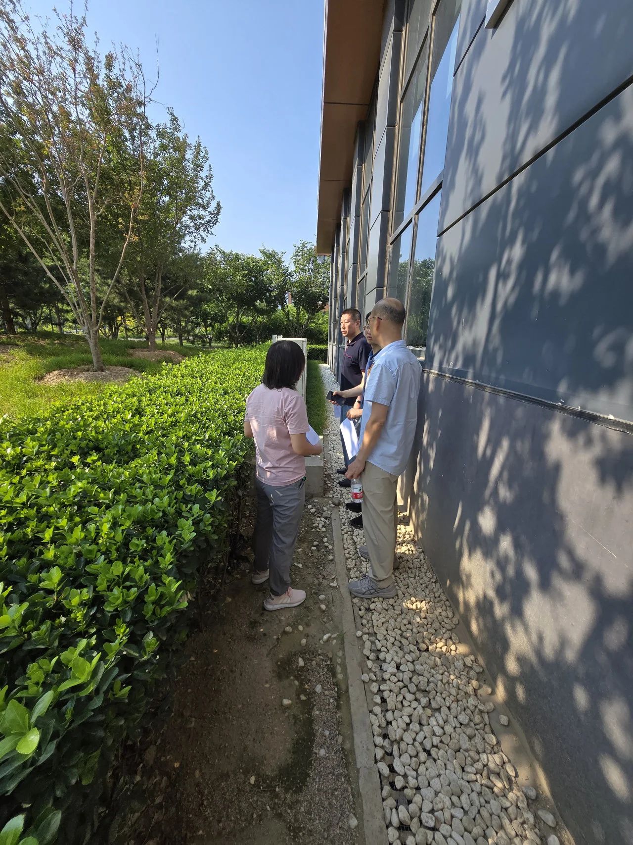 AT2327 區(qū)域輻射監(jiān)測報(bào)*系統(tǒng)